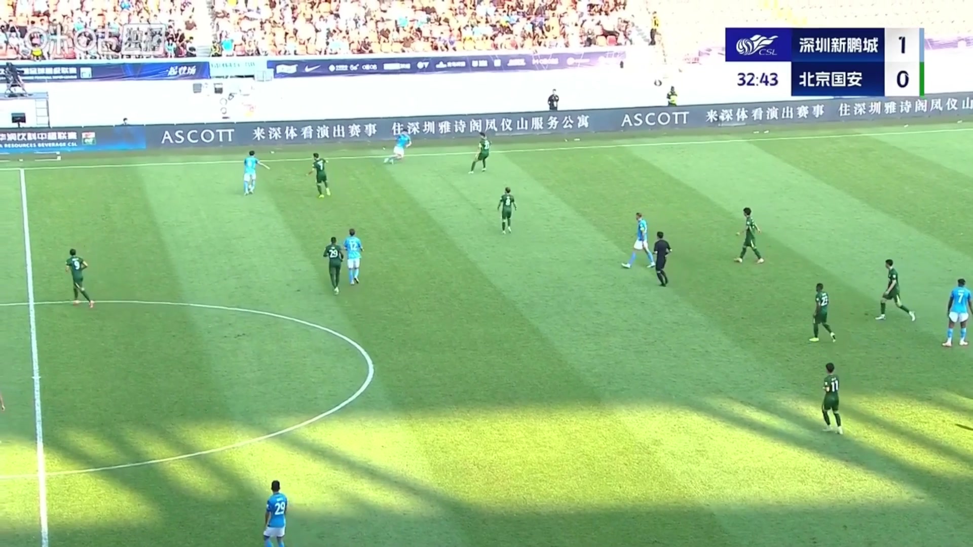 轻松吃饼韦斯利禁区内